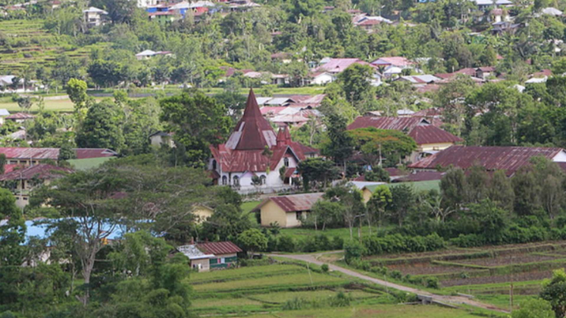 Gereja Pagal: Perpaduan Arsitektur Tradisional dan Kolonial yang Menawan