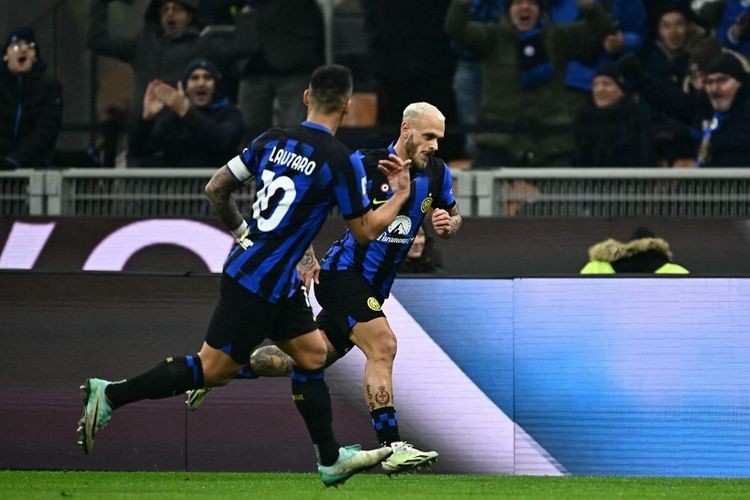 Inter vs Frosinone Kemenangan 2-0 Bawa Nerazzurri ke Puncak Klasemen Serie A (Photo by GABRIEL BOUYS / AFP)