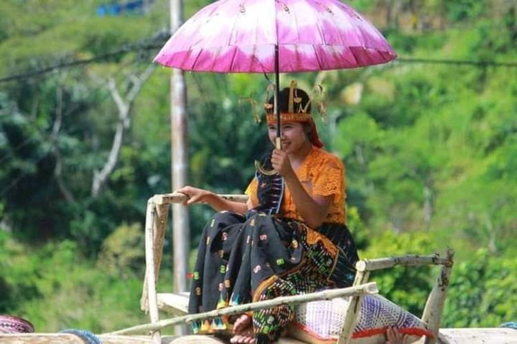 Tradisi Roko Molas Poco di Manggarai NTT. Foto: Kompas
