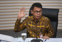 Ketua KPK sementara Nawawi Pomolango memberikan keterangan terkait capaian kinerja KPK di gedung KPK, Jakarta, Selasa (16/1/2024). Foto: RRI