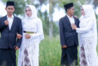 Tangkap layar pernikahan viral di Lombok, NTB dimana seorang remaja menikahi ibu teman bermainnya. (Tajukflores.com)