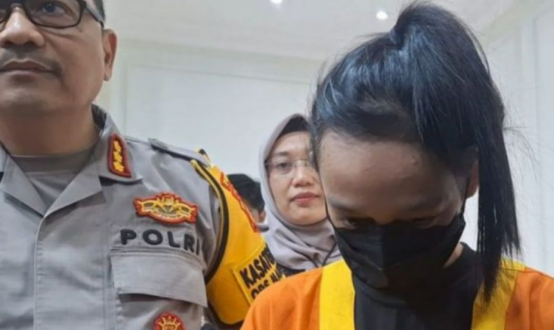 YRT (24), mahasiswi cosplayer di Balikpapan Tengah, Kota Balikpapan ditangkap Polda Kaltim karena kasus pelanggaran UU ITE dan pornografi. Foto: Antara