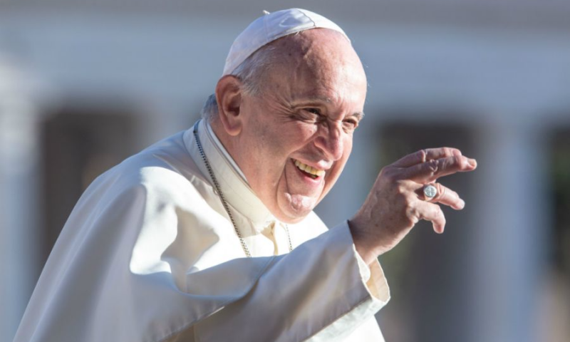 Paus Fransiskus dalam doanya terus mendesak upaya perdamaian Gaza dan Ukraina. Foto: CNA