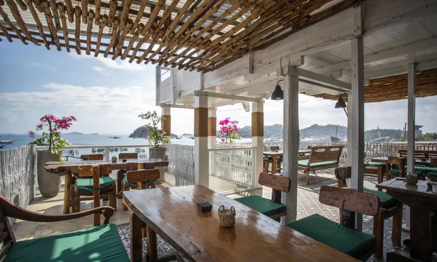 10 Rekomendasi Hotel di Labuan Bajo dengan Pemandangan Laut, Harga dari Rp700 Ribuan hingga di Atas Rp3 Juta
