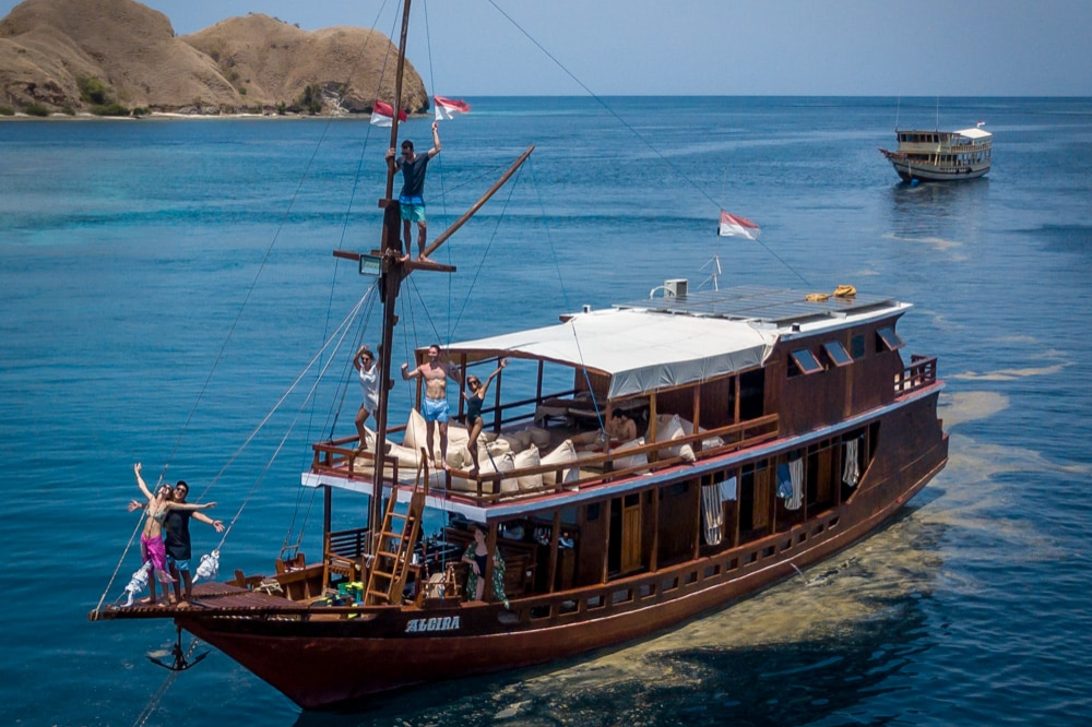 How to Choose the Best Komodo Islands Boat Tour: Your Guide to Paradise