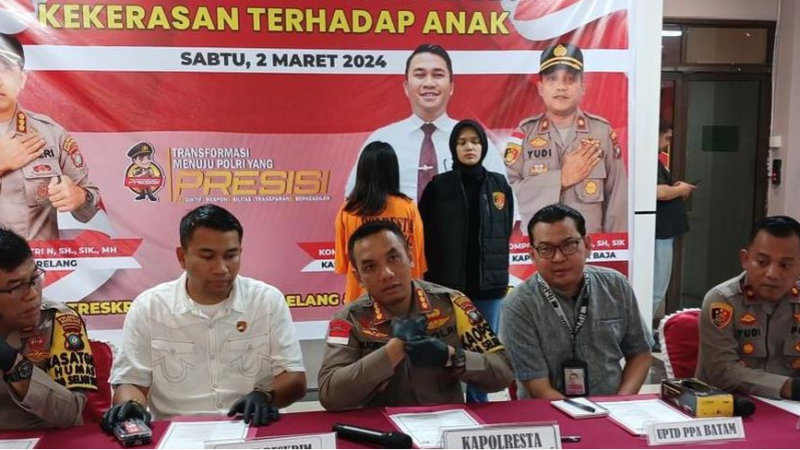 Polresta Barelang menggelar konferensi pers pengungkapan kasus bully di Batam yang viral di media sosial. Foto: Cikal News