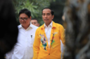 Presiden Jokowi dan Ketua Umum Partai Golkar Airlangga Hartarto (Antara)